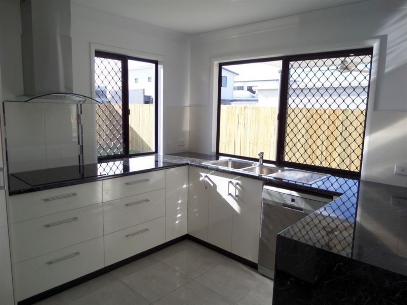 20 Reflection Street, Mount Pleasant QLD 4740