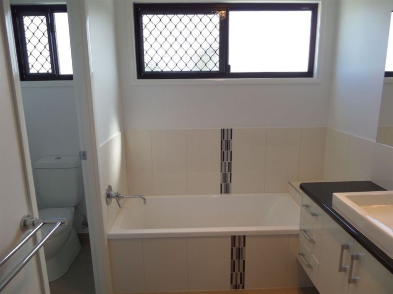 20 Reflection Street, Mount Pleasant QLD 4740