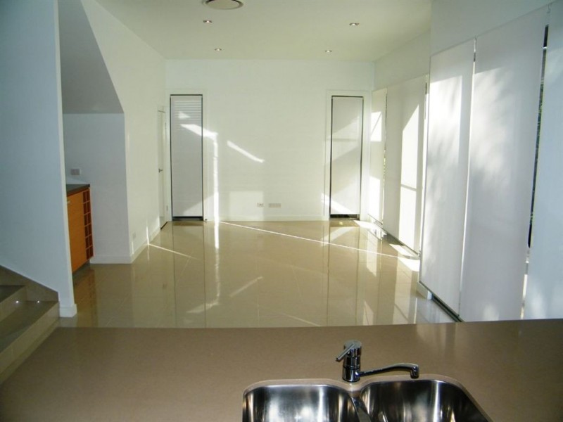 9/17 Belangason Way, Shoal Point QLD 4750