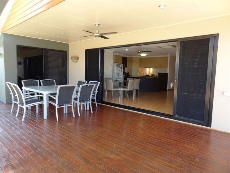 6 Porpoise Place, Andergrove QLD 4740