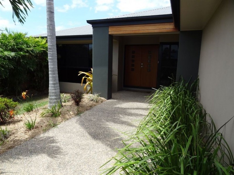 6 Porpoise Place, Andergrove QLD 4740