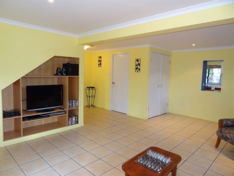 2 Ross Street, Mount Pleasant QLD 4740