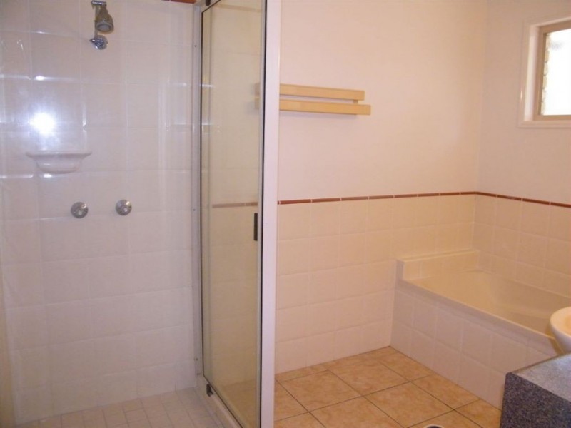 12 Carne Court, Eimeo QLD 4740