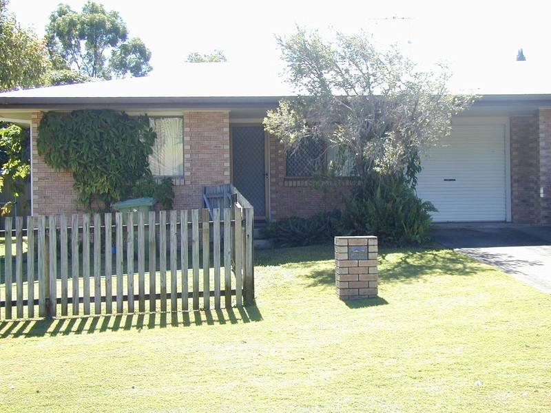 2/67 Banksia Avenue, Andergrove QLD 4740