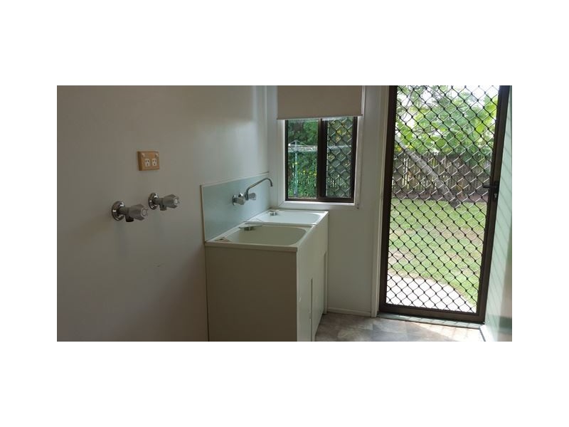 18 Quail Street, Slade Point QLD 4740