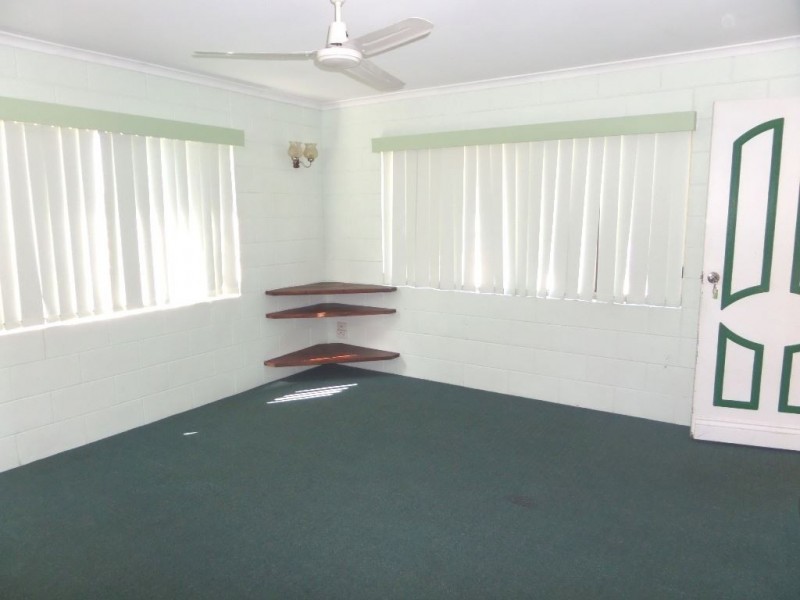 1/24 Pirie Street, South Mackay QLD 4740