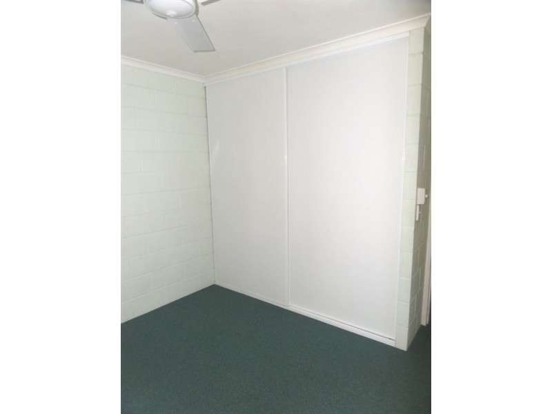 1/24 Pirie Street, South Mackay QLD 4740