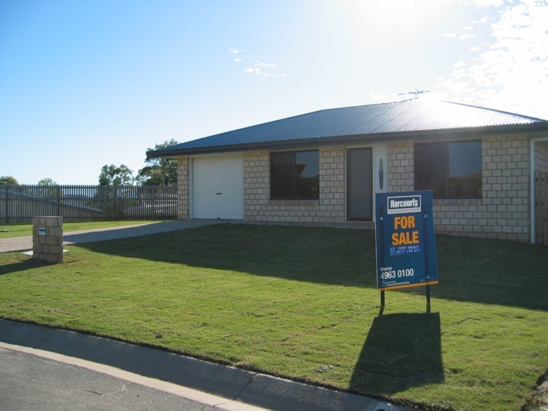 14 Lance Street, Bucasia QLD 4750