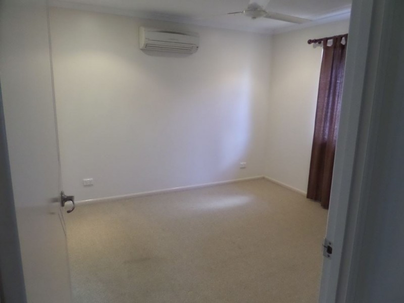 1/24 Eva Parade, Glenella QLD 4740