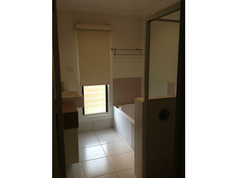 10 Mussett Court, Glenella QLD 4740
