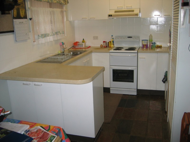 17 Burwood Close, Andergrove QLD 4740