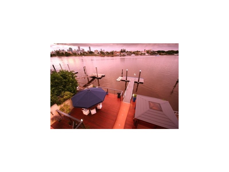 L 5 RP 12552 Wynnum Road, Norman Park QLD 4170