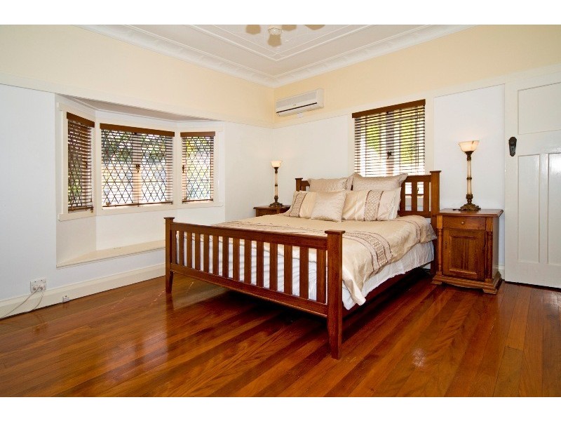 167 Chatsworth Road, Coorparoo QLD 4151