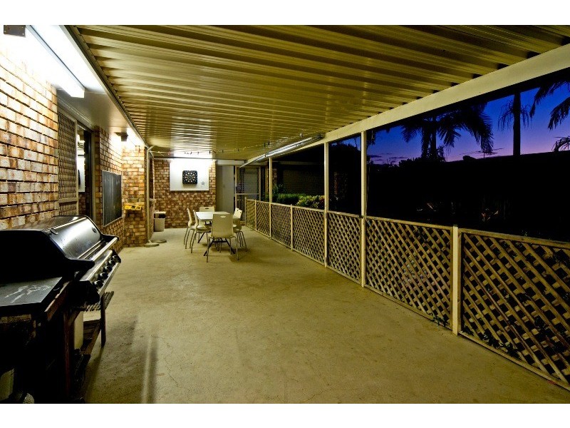 43 Burstall Avenue, Belmont QLD 4153