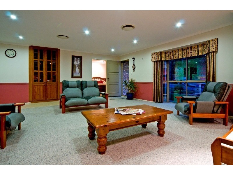 43 Burstall Avenue, Belmont QLD 4153