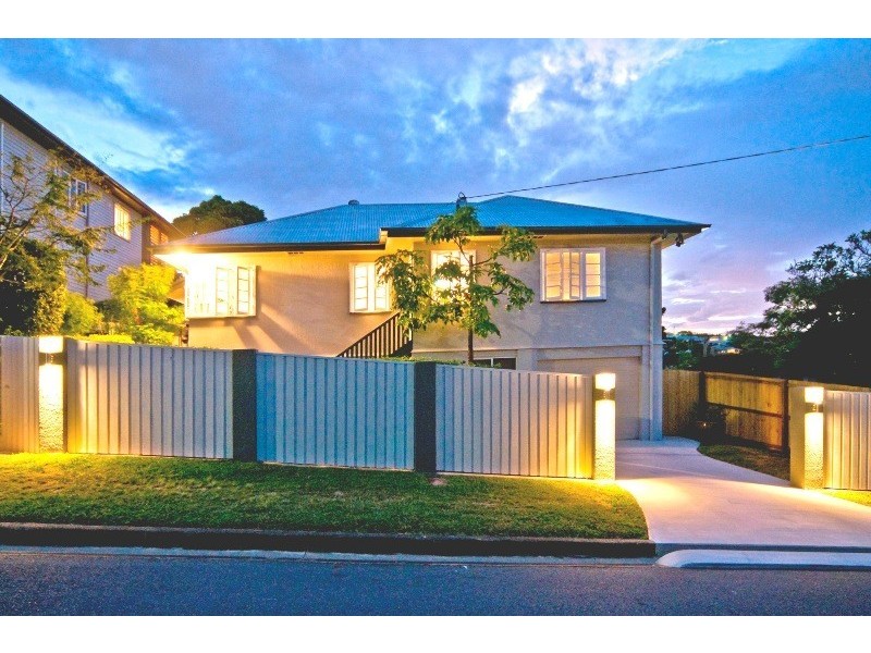 32 Bentley Street, Morningside QLD 4170