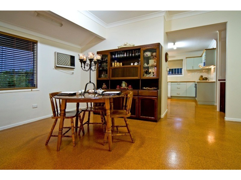 32 Bentley Street, Morningside QLD 4170