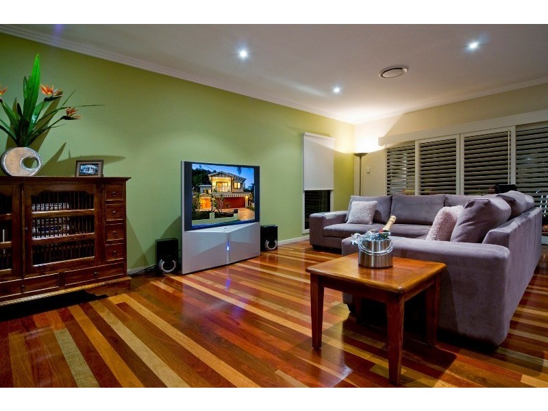 Lot 9 on RP 13127 MacDonald Street, Norman Park QLD 4170