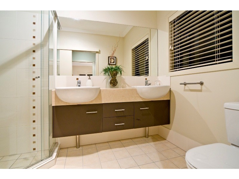 Lot 9 on RP 13127 MacDonald Street, Norman Park QLD 4170