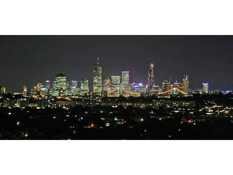 32 Wentworth Parade, Balmoral QLD 4171