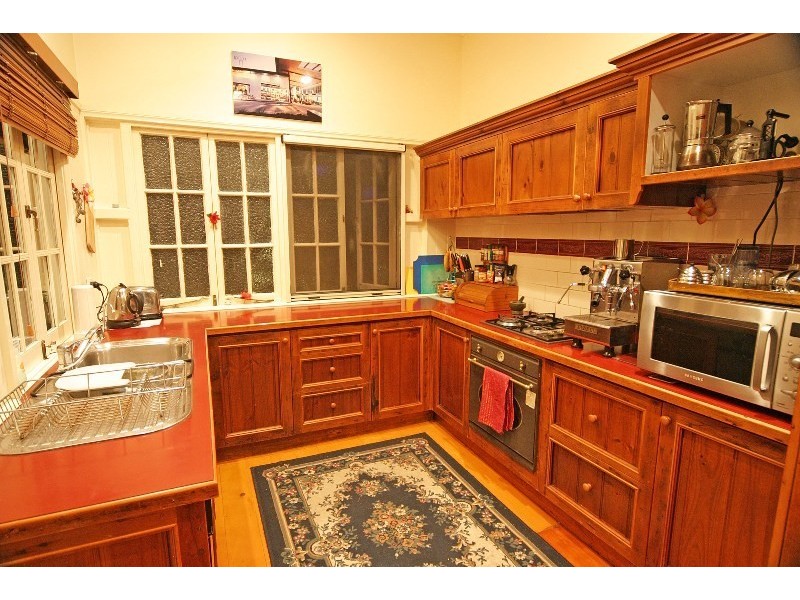 32 Wentworth Parade, Balmoral QLD 4171