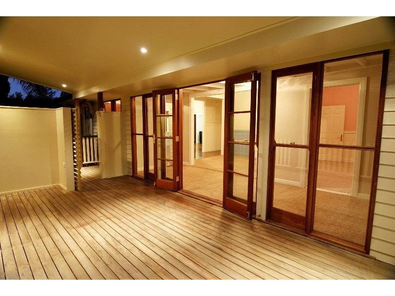 55 Gordon Street, Hawthorne QLD 4171