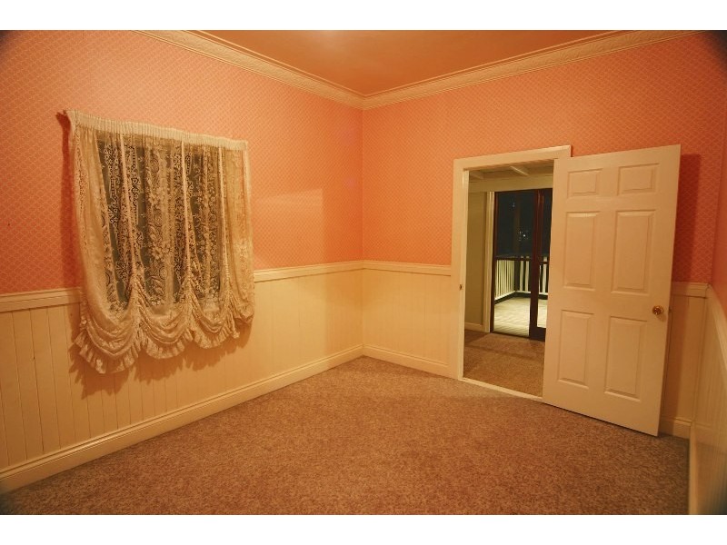 55 Gordon Street, Hawthorne QLD 4171