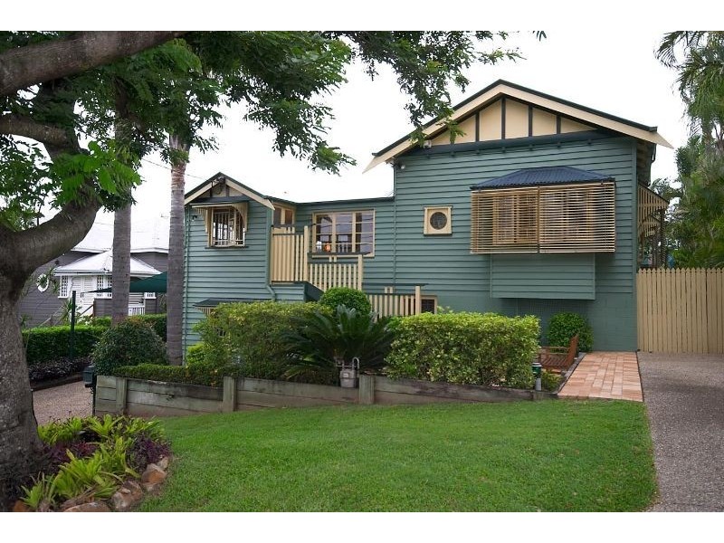 24 Forbes Street, Hawthorne QLD 4171