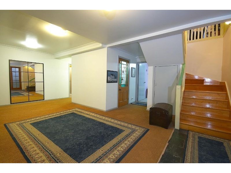 24 Forbes Street, Hawthorne QLD 4171