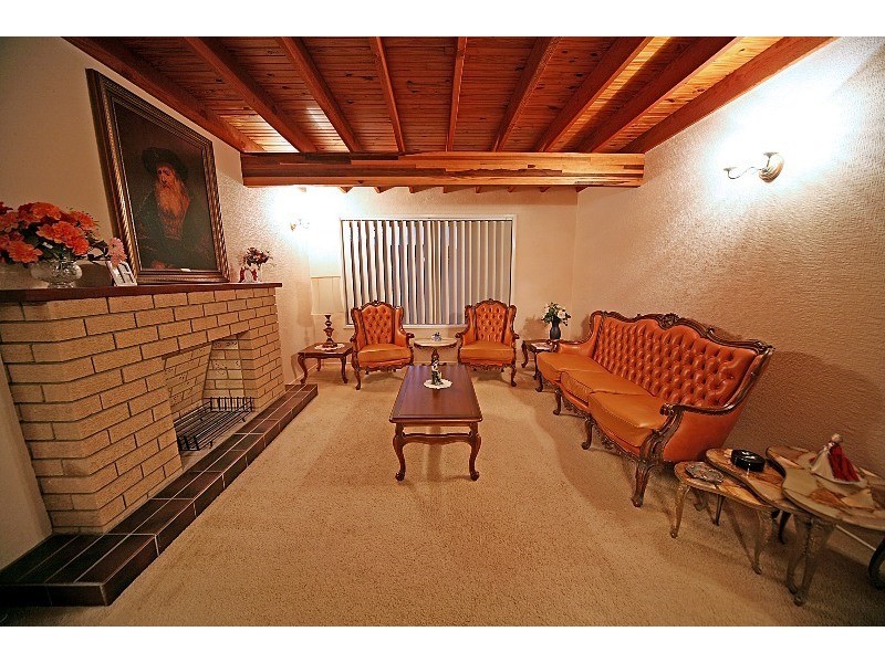 10 Aldford Street, Carindale QLD 4152