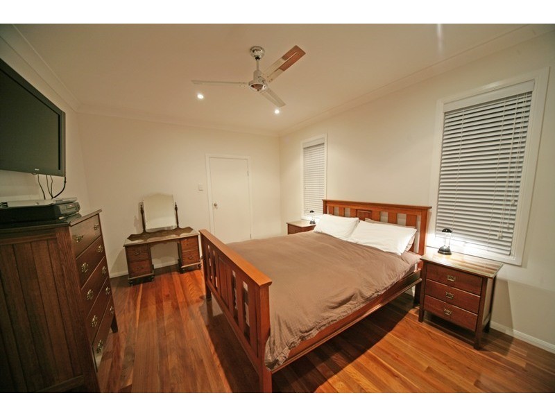 22 Stewart Street, Hawthorne QLD 4171