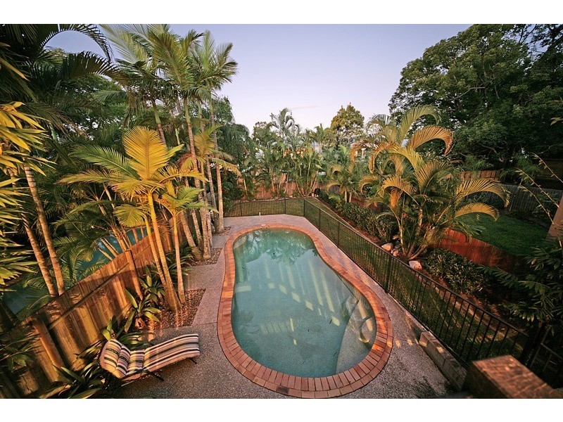 22 Stewart Street, Hawthorne QLD 4171