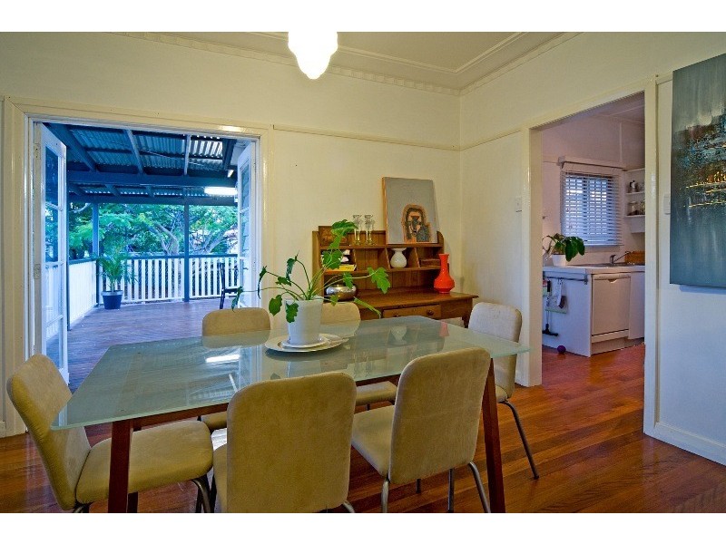 9 Bruce Street, Carina QLD 4152