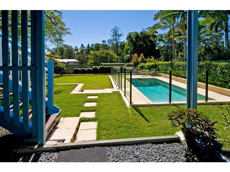 28 Bovelles Street, Camp Hill QLD 4152