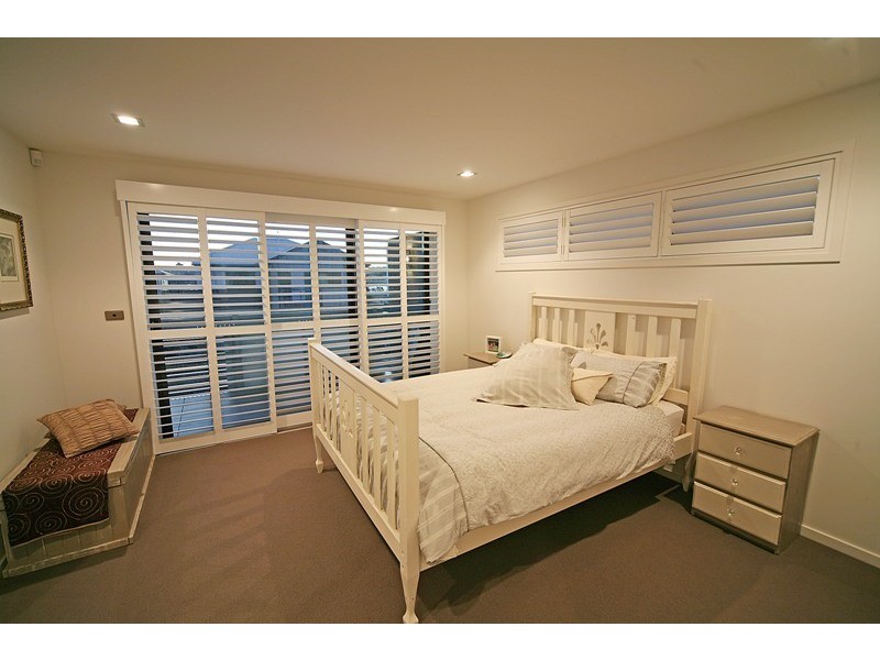 13 Edgewater Place, Bulimba QLD 4171