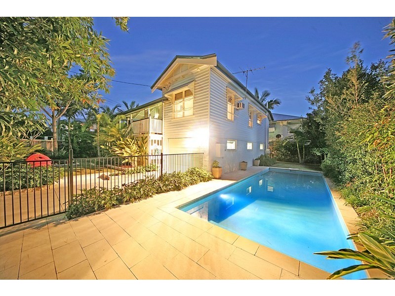 22 Orchard Street, Hawthorne QLD 4171