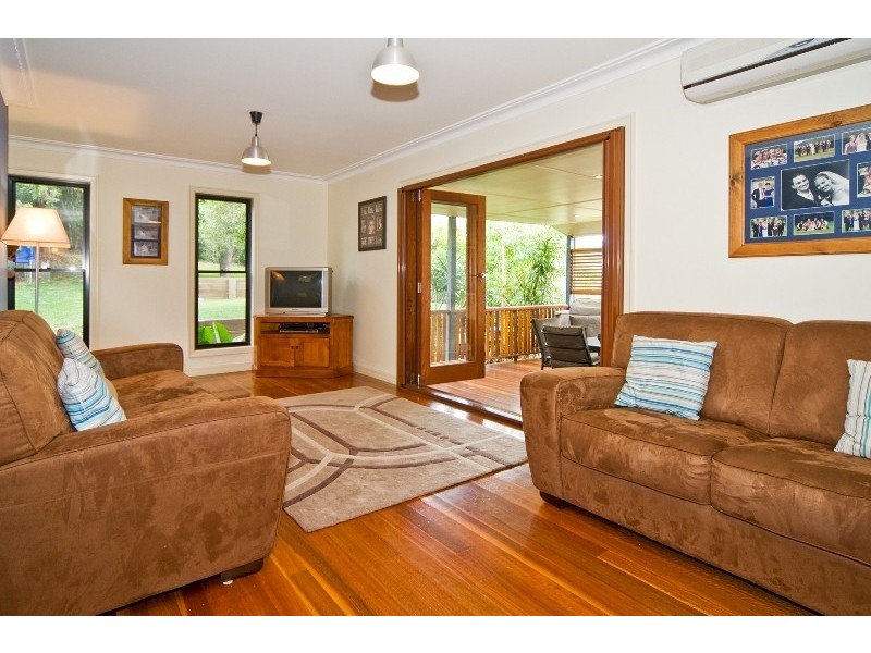 352 Ferguson Road, Norman Park QLD 4170