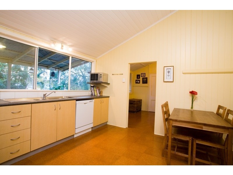 86 Bulimba Street, Bulimba QLD 4171