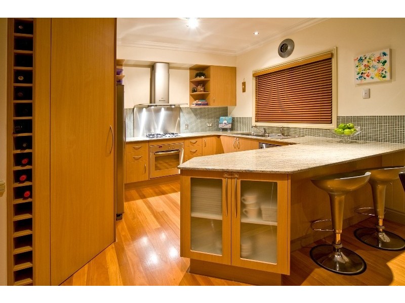 134 Barton Road, Hawthorne QLD 4171