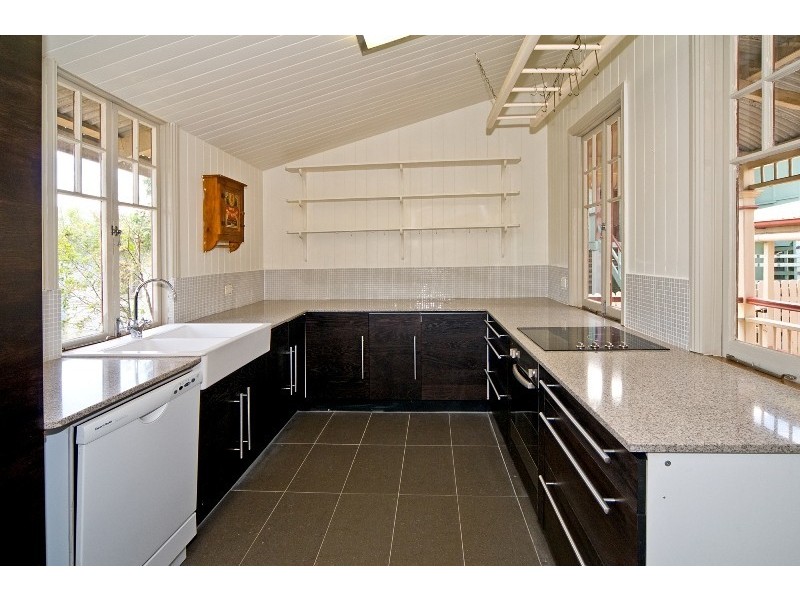 20 Carramar Street, Morningside QLD 4170