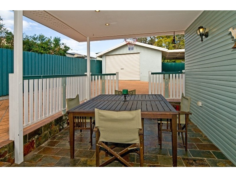 8 Julian Street, Morningside QLD 4170