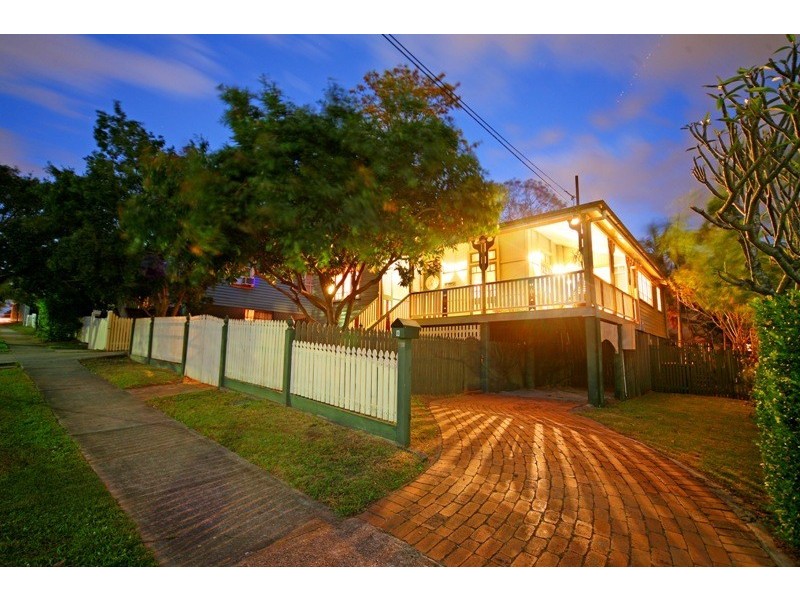 8 Fisher Street, East Brisbane QLD 4169