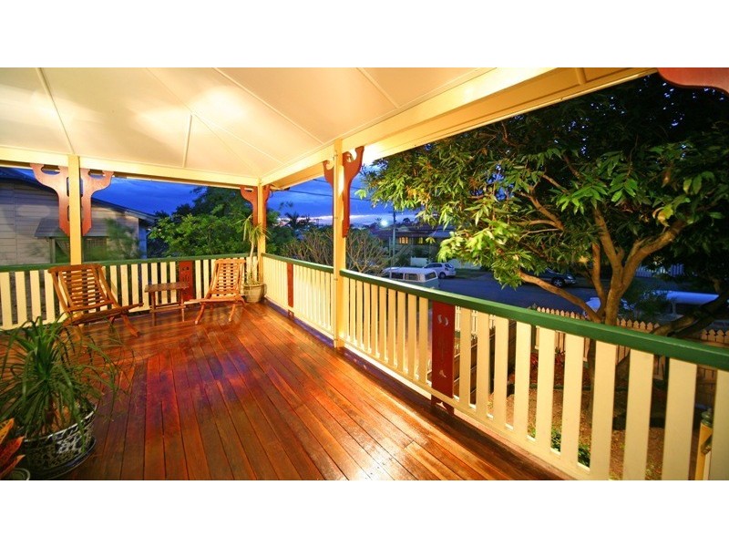 8 Fisher Street, East Brisbane QLD 4169