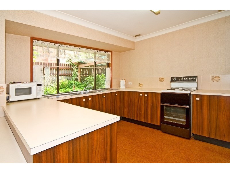 8 Hibernia Court, Morningside QLD 4170