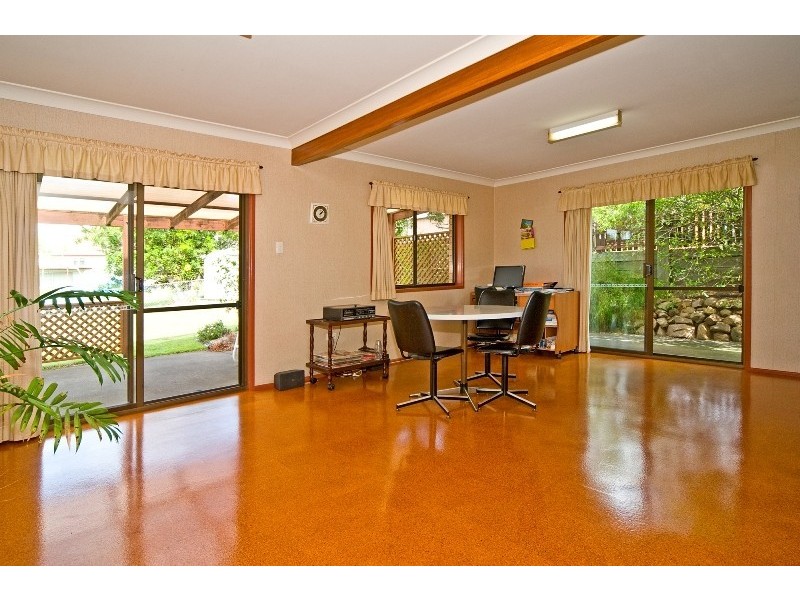 8 Hibernia Court, Morningside QLD 4170