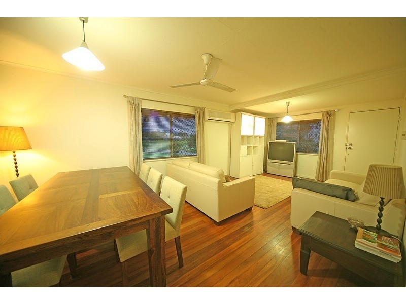 60 Bentley Street, Morningside QLD 4170