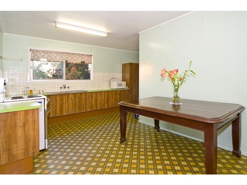 56 Shrapnel Road, Cannon Hill QLD 4170