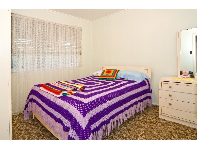 56 Shrapnel Road, Cannon Hill QLD 4170