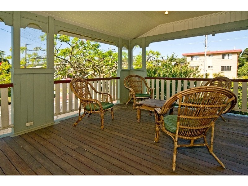 352 Hawthorne Road, Hawthorne QLD 4171