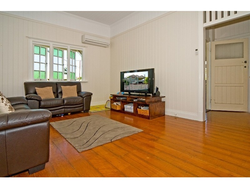 352 Hawthorne Road, Hawthorne QLD 4171